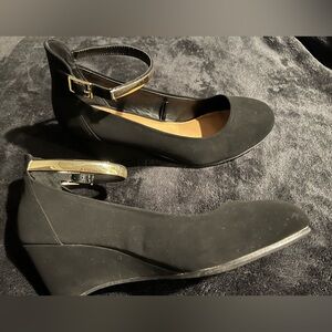 Black with Gold Strapped Wedges